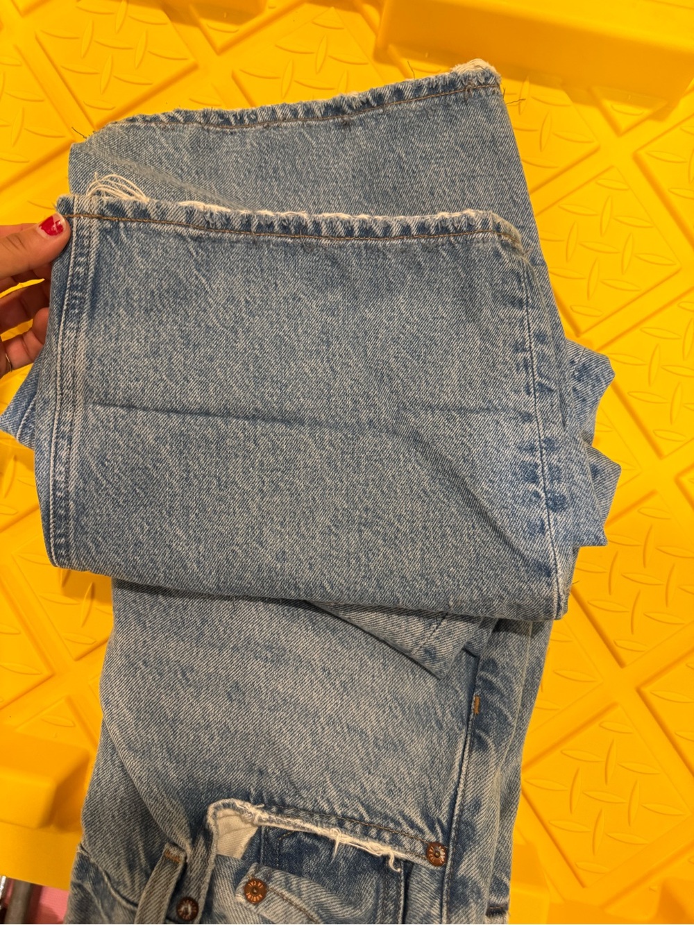 Agolde Low Rise Baggy Jeans in Libertine - Picture 10 of 10